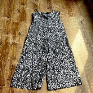 Wide Leg Jumpsuit (with pockets!)